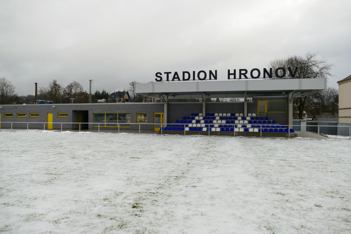 Víceúčelový stadion, Hronov